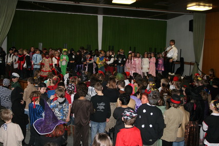 gal/2010/2010 Saitentwist Musikprojekt Schule 12.02. BvK Schule/2010 Saitentwist MusikProjekt Bischoff von Kettler1.- 12 (10).jpg